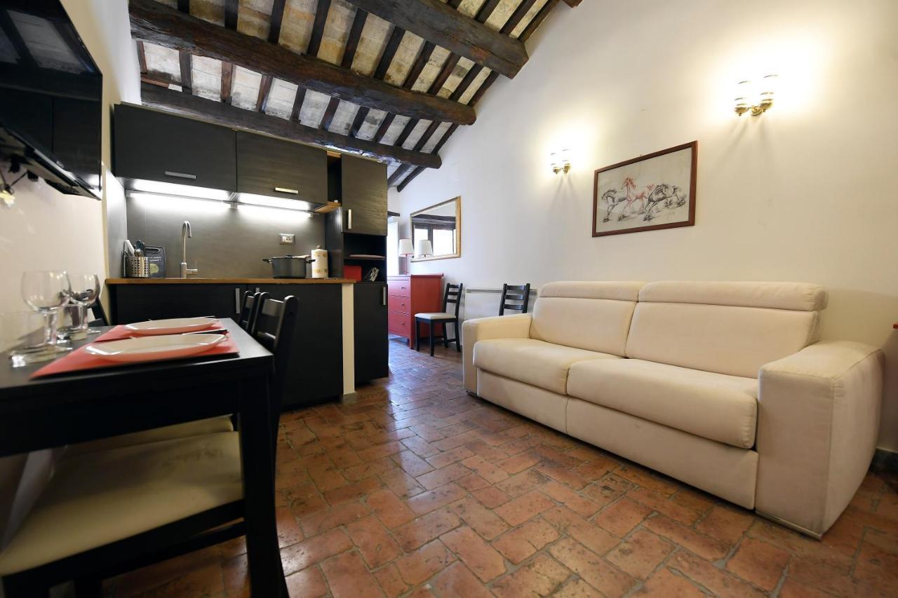 Apartmán Grotte - Campo De' Fiori Řím Exteriér fotografie